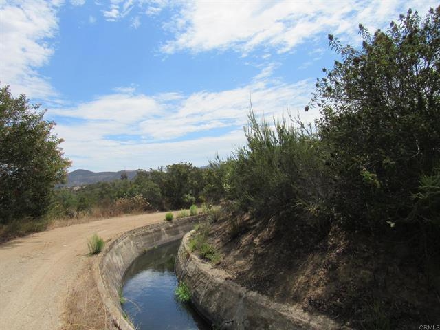 15.93 Acres Hwy 94