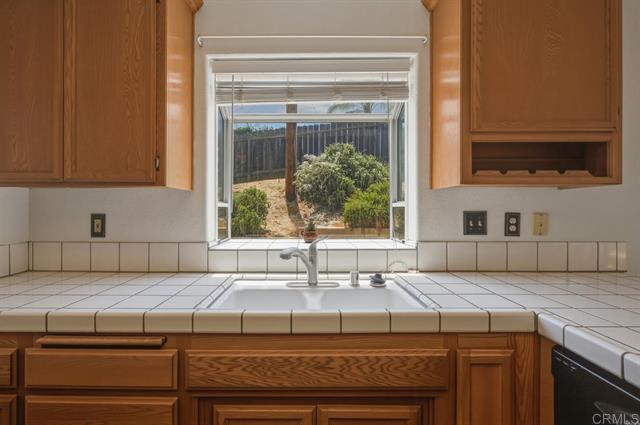 8523 Calle de Buena FE