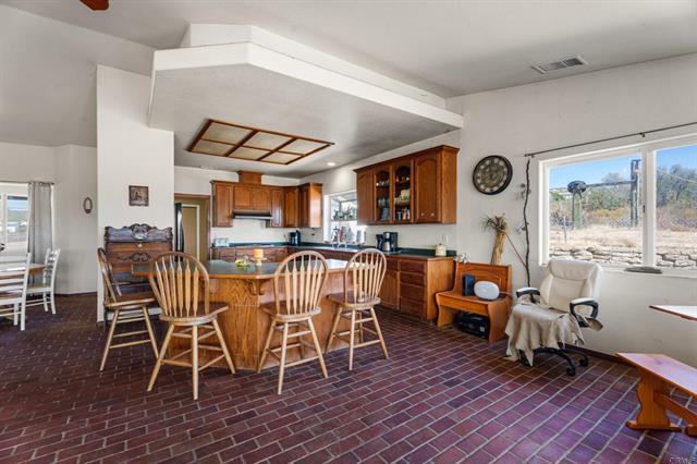 1825 La Posta Rd