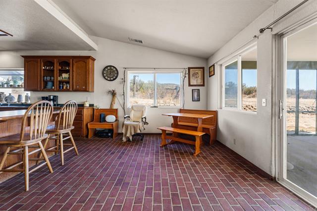 1825 La Posta Rd